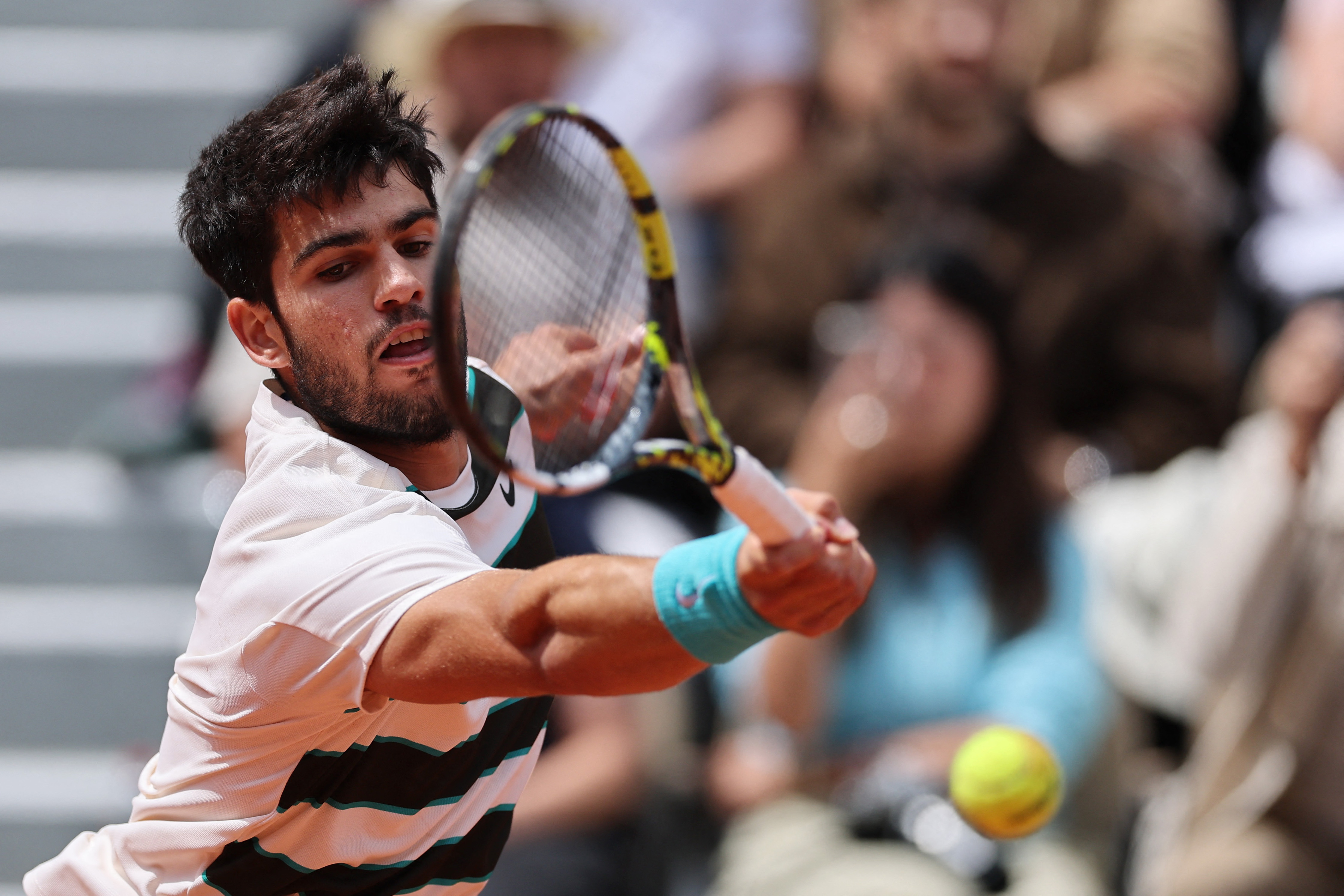 pg电子模拟器-澳大利亚网球队轻取法国网球队，阿尔卡拉斯爆发神勇的简单介绍