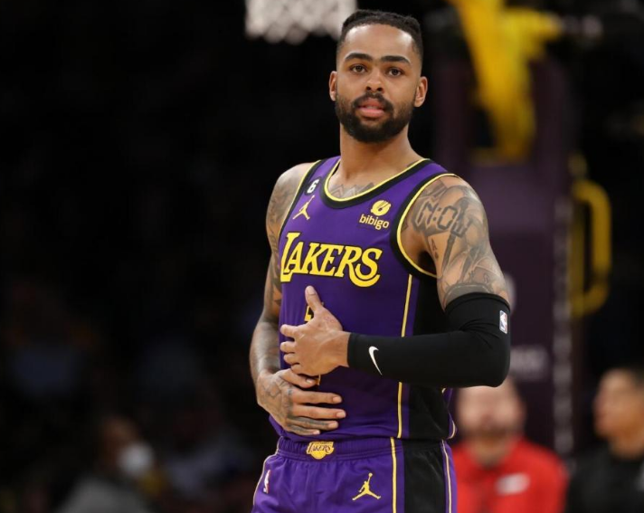 拉塞尔砍下33分,为勇士取得一场胜利的简单介绍 拉塞尔砍下33分,为勇士取得一场胜利的简单介绍