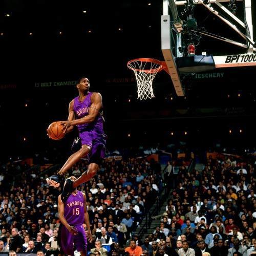 火箭逆袭猛龙保持不败