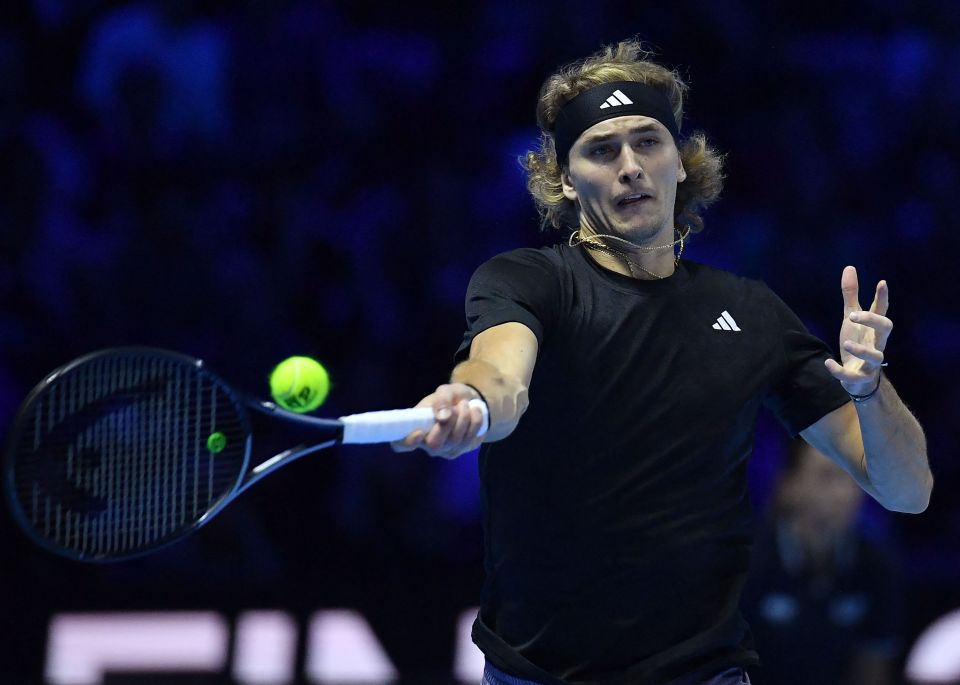 关于德国网球队逆转意大利网球队，兹维列夫关键制胜的信息