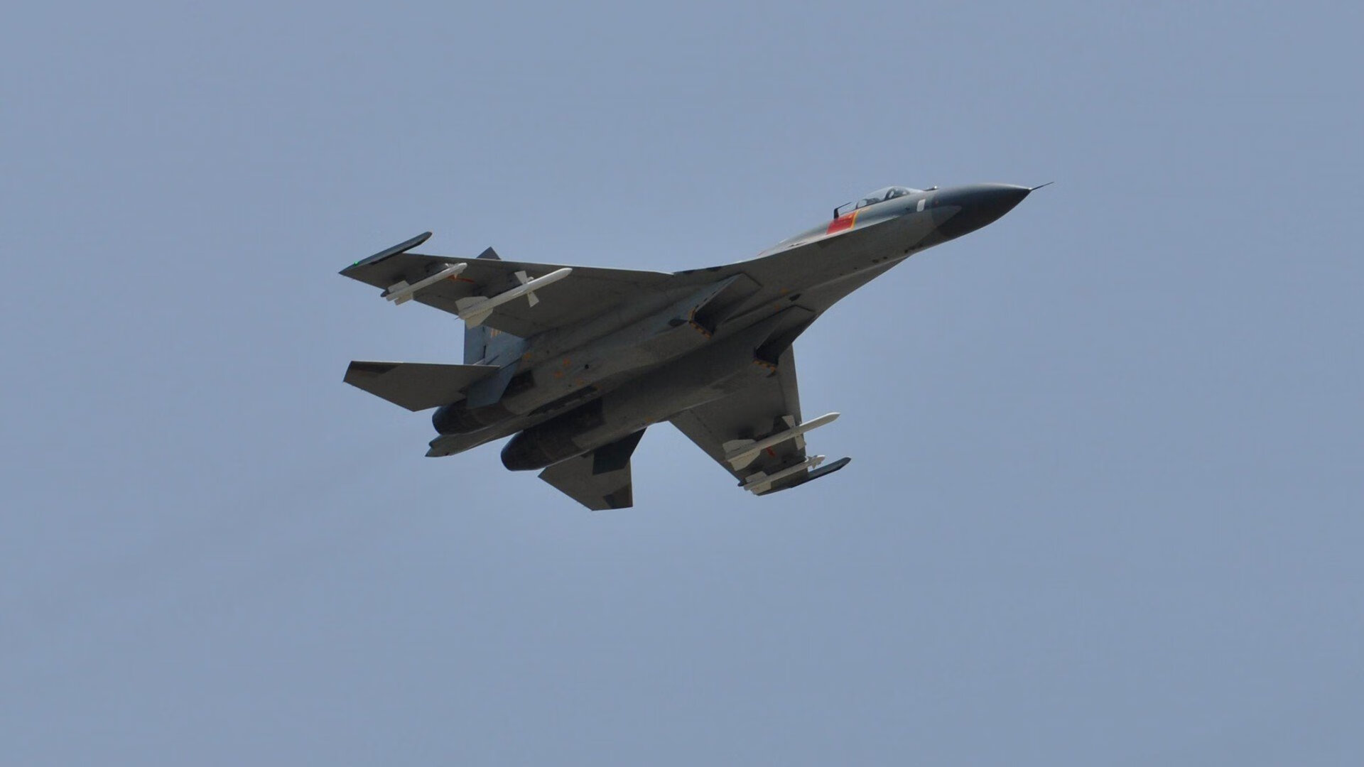 pg电子模拟器试玩在线-戈贝尔内线统治力尽显，雄鹿末节发力带走辽宁队—跨洋对决的战术启示与球星光芒