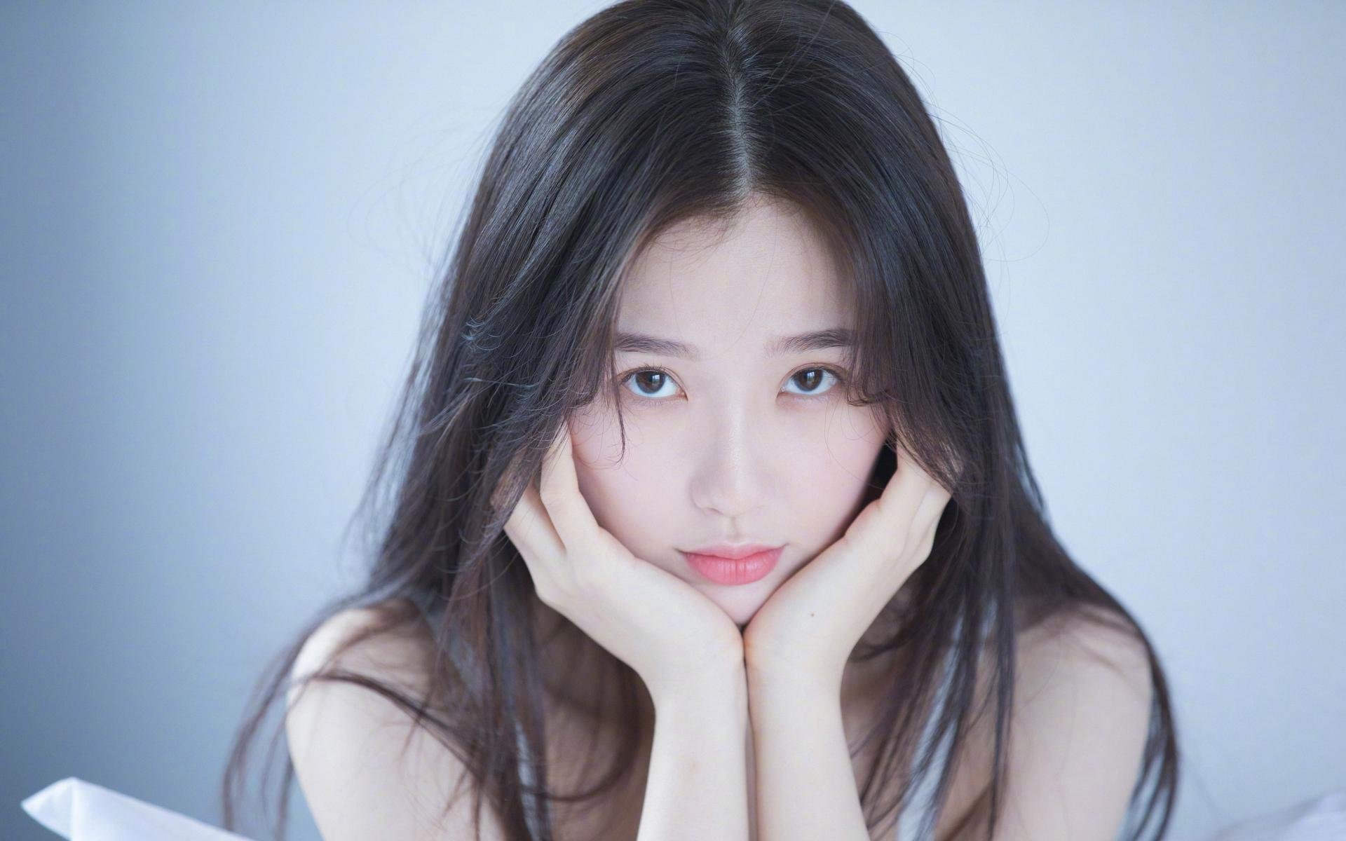 F1街道赛之夜，蒂亚戈主宰比赛走向