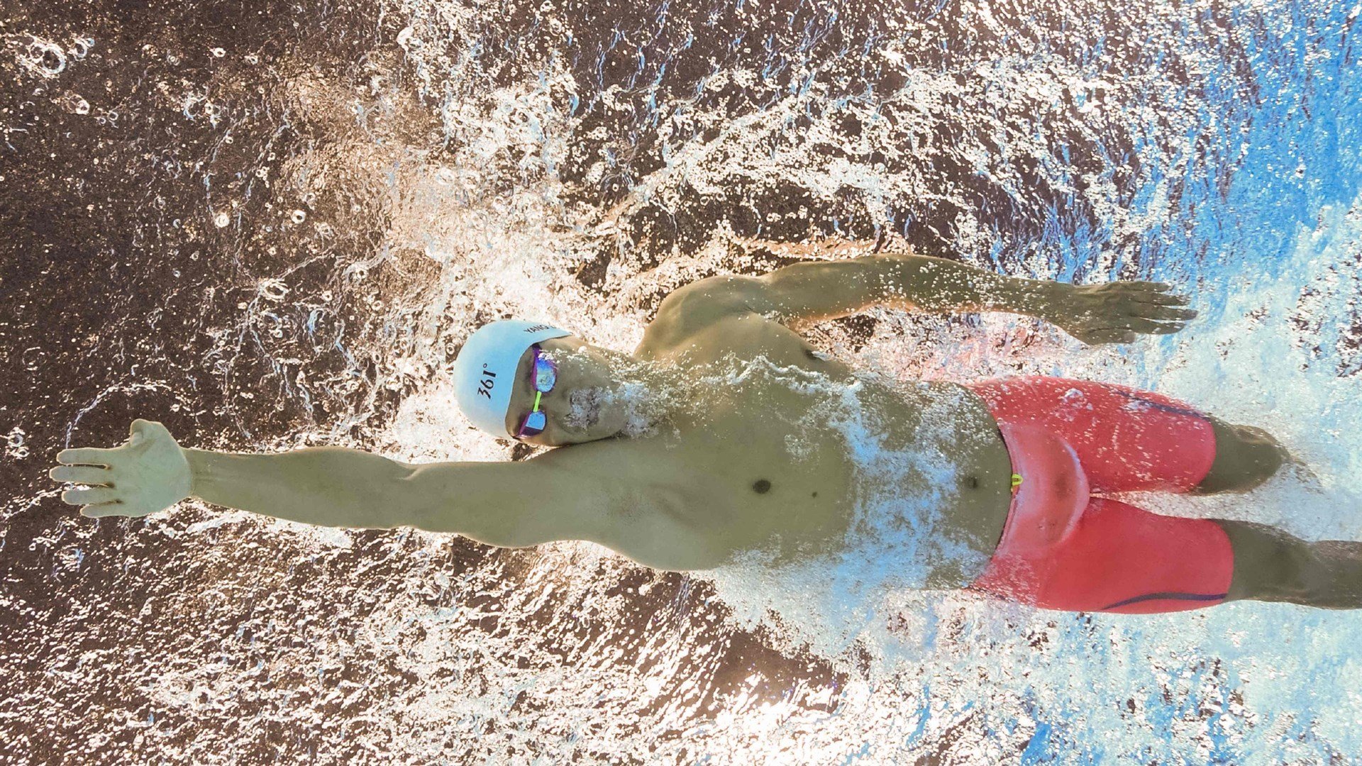 奥运周期视角下的极限博弈，曼城险胜洪都拉斯的战术启示与体育哲学